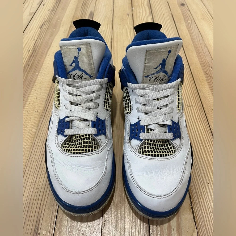 Air Jordan 4 Motorsport Retro Mens Sneaker size 8.5 athletic streetwear shoe